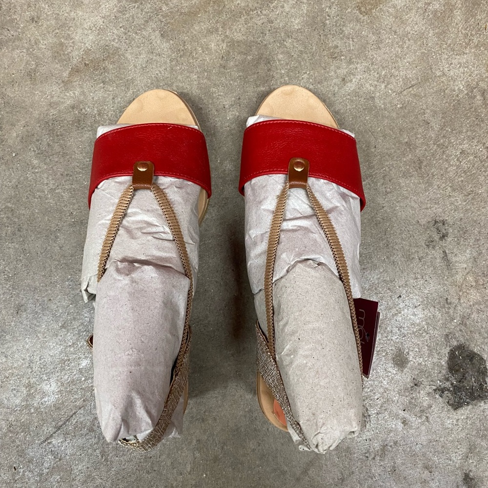 Brand new wedges
